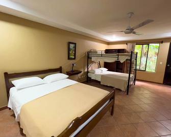 Belen Suites - Heredia - Schlafzimmer