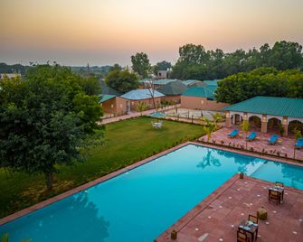 Aangan Resort Ranthambhore - A Private Pool Villa - Sawāi Mādhopur - Bazén