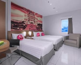 フェイブホテル ブラガ - バンドン - 寝室