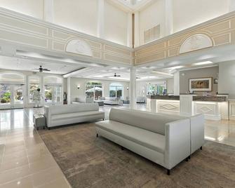 Radisson Resort at the Port - Cape Canaveral - Lobby