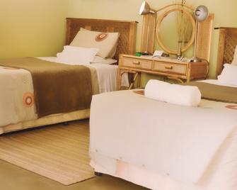 Rosedale Organic Farm Bed & Breakfast - Addo - Bedroom