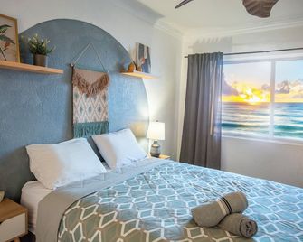 2 Bdr - Beachfront Cozy Apt - Tijuana - Bedroom