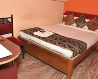 Hotel Kamal - Nagpur - Bedroom