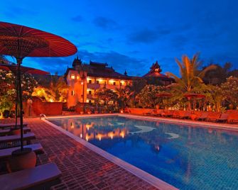 Amazing Bagan Resort - באגאן - בריכה