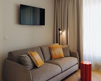 Door9 Hasselt - Digital Hotel & Bar - Hasselt - Stue