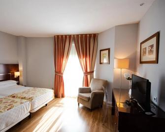 Hotel Rl Anibal - Лінарес - Спальня