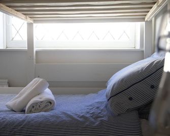 تيمريك لودج هوتل - ويماوث - غرفة نوم