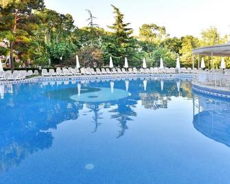 iHotel Sunny Beach - Sunny Beach