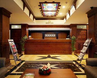 The Surya, Cochin - Angamāli - Recepción