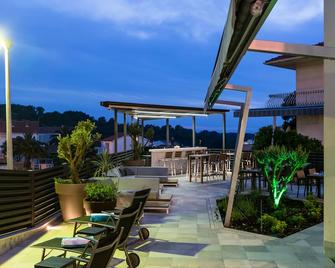 Hotel - Teranea City Hvar - Hvar - פטיו