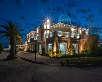 Tabù Hotel - Porto Cesareo - Edificio
