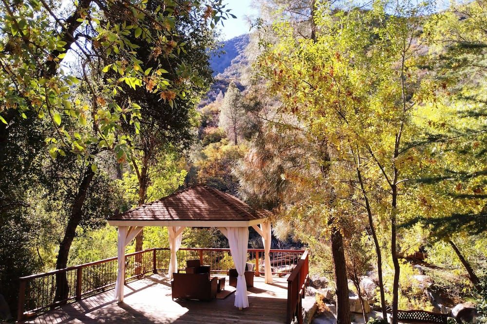Quiet Mind Lodge, Spa & Retreat Sequoias - Kernville - Patio