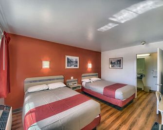 Motel 6 Kerrville - Kerrville - Soveværelse