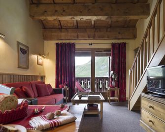 Residences Village Montana - Tignes - Living room