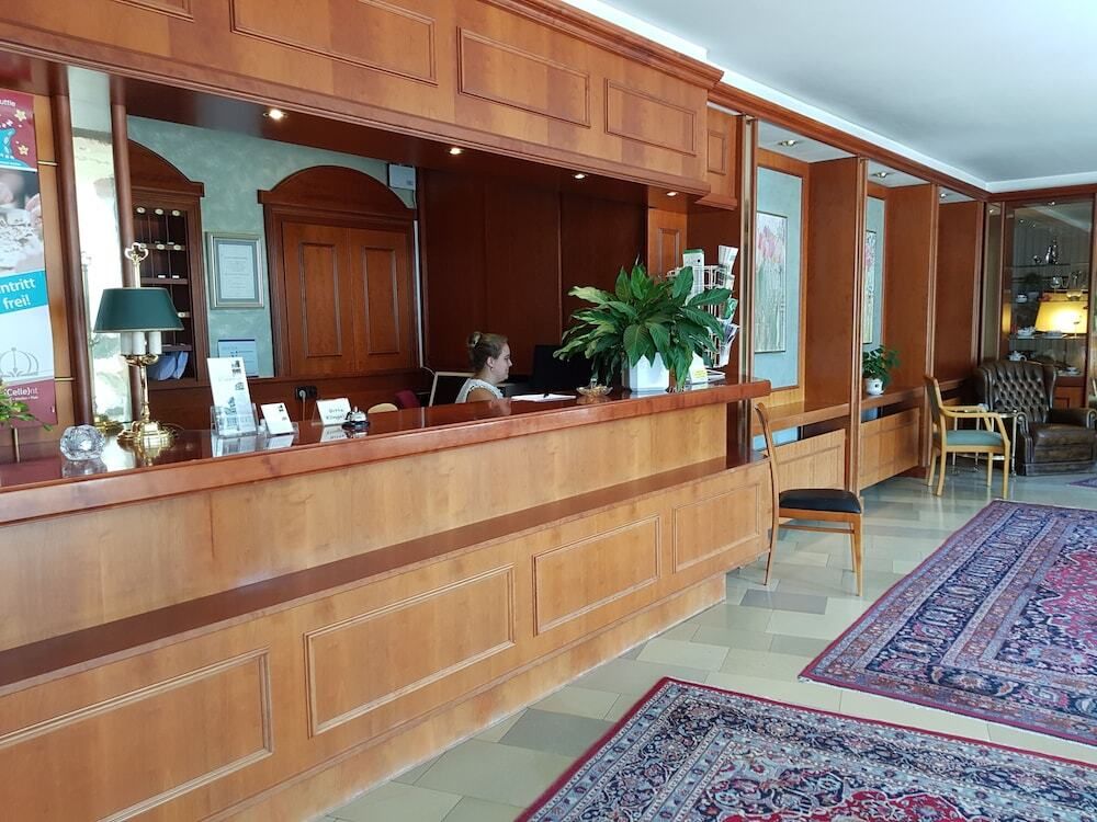 Schaperkrug - סלה - דלפק קבלה