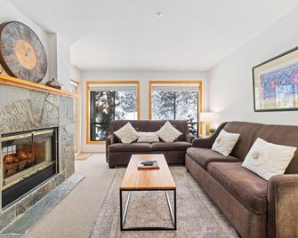 Powderhorn by Whistler Premier - Whistler - Sala de estar