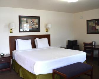 #12 One King Bed With Wifi And Ac In Charming Columbia Falls - Columbia Falls - Chambre