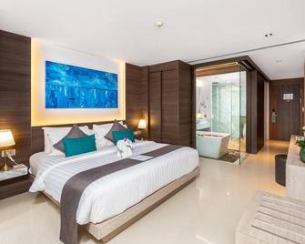 Kudo Hotel - Patong - Bedroom