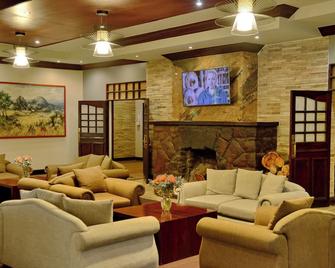 Troutbeck Resort - Nyanga - Lounge
