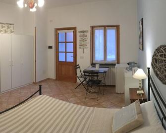 Affittacamere Angela - Levanto - Habitación