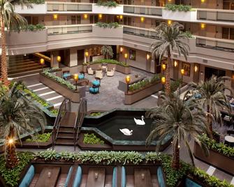 Embassy Suites by Hilton Houston Near the Galleria - Houston - Lobby