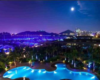 Sanya Serenity Coast Marina Hotel - Sanya - Pool