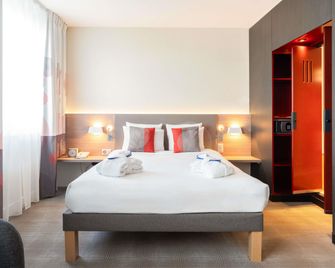 Novotel Suites Genève Aéroport - Geneva - Bedroom