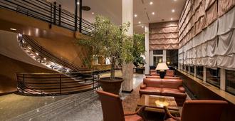 Flyon Hotel & Conference Center - Bolonha - Lounge
