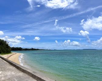 Golden Sun Beach Hotel - Vacation Stay 27721v - Kin - Beach