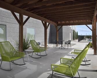 Hampton Inn Monahans - Monahans - Patio