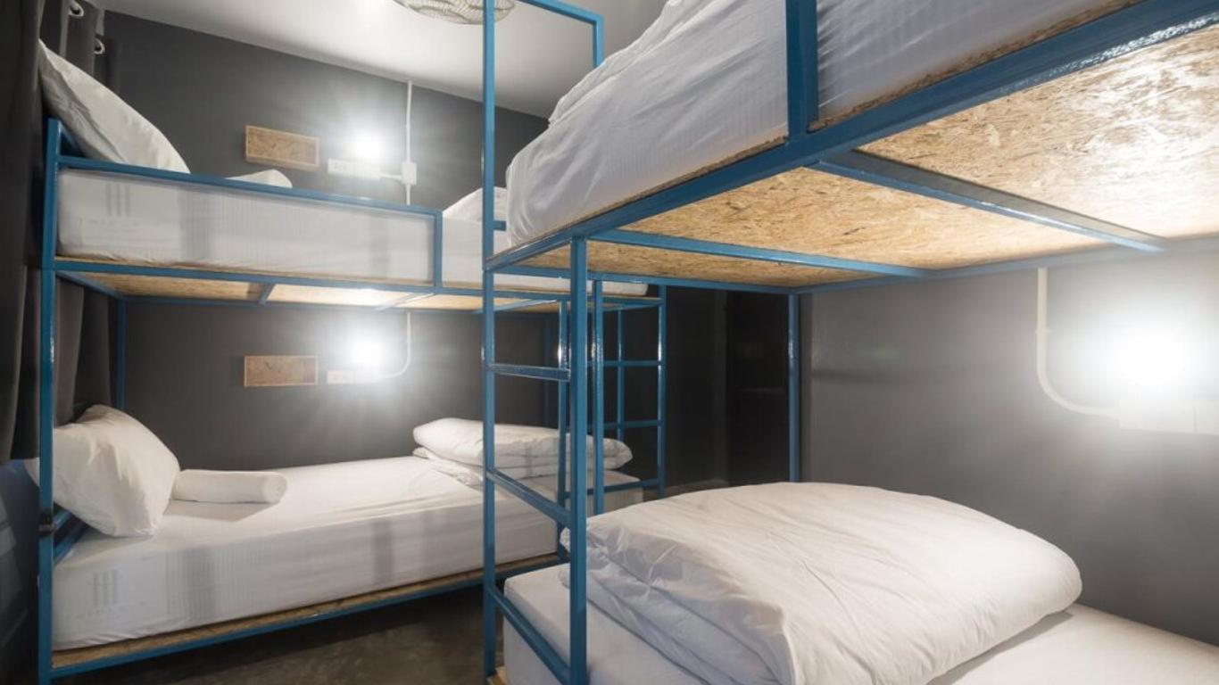 Bed Hostel