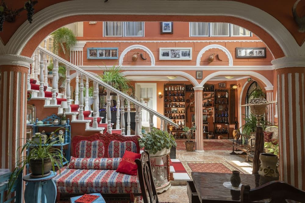 Elia Boutique Hostel & Apart-Hotel - Tiflis - Lobby