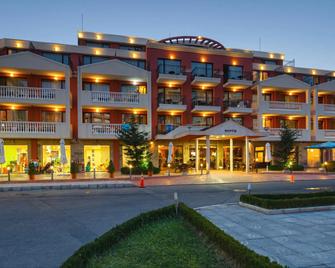 Hotel Forum - Nessebar - Gebäude