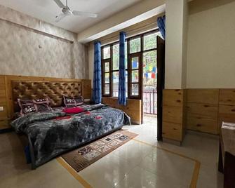Mountain Trail - Dharamsala - Slaapkamer