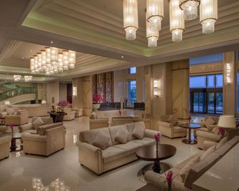 Holiday Inn Foshan Nanhai Central By IHG - Foshan - Lobi