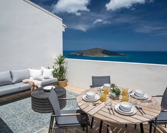 Sanderling Escape - Elevated Luxury & Ocean Views! - Saint Thomas Island - Balcony