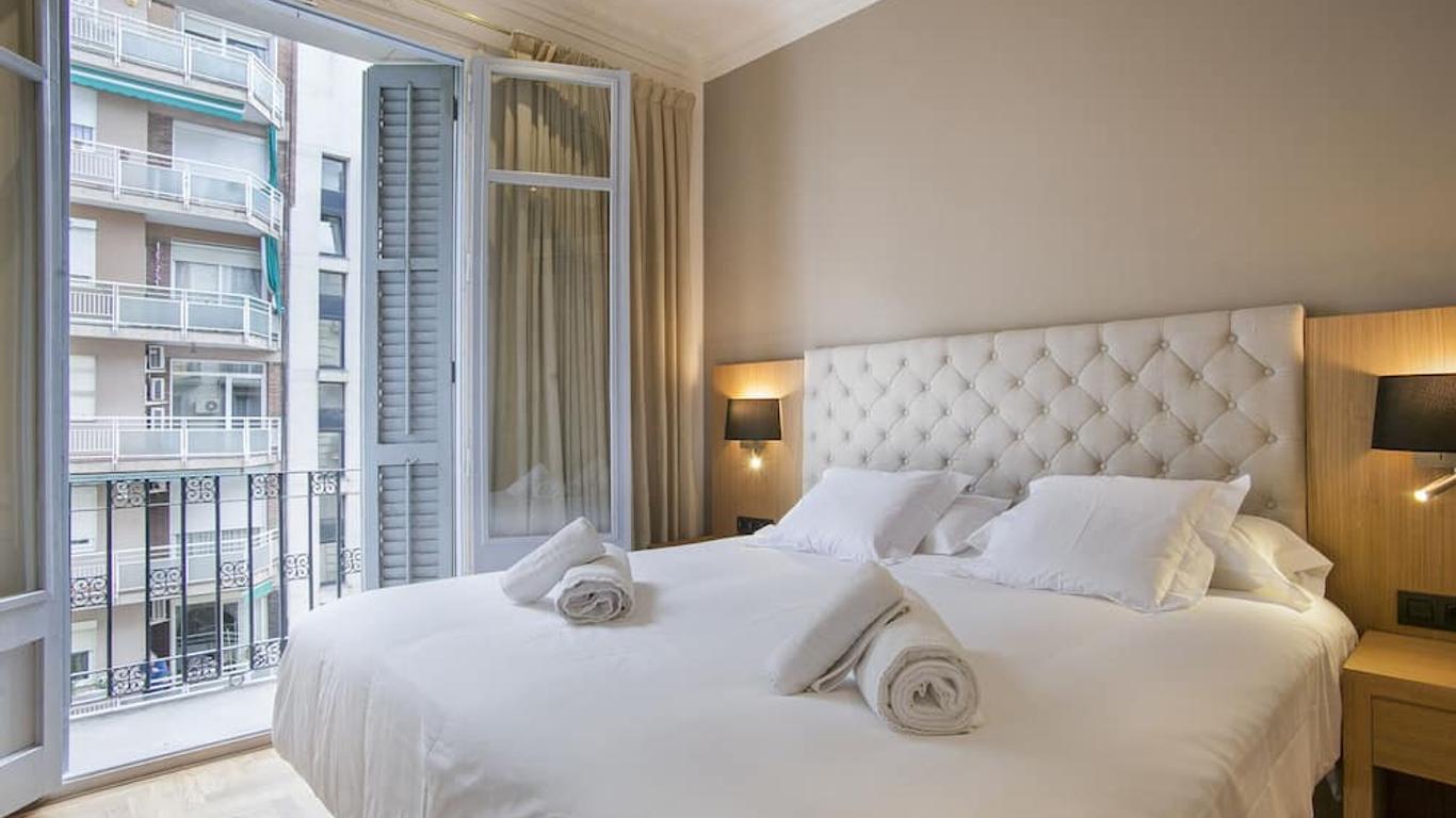 Tendency Sagrada Familia Luxury