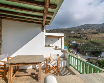 Maisonette For A Relaxing Holiday By Nature On Tinos Island - Τήνος - Μπαλκόνι