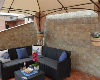 Sa Domu de Aury - 5 minutes from Poetto Beach - Quartu Sant'Elena - Patio