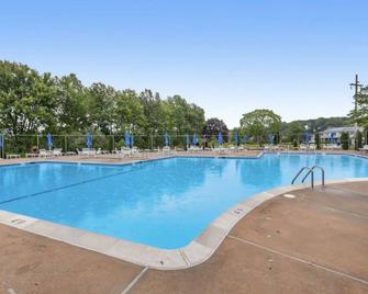 3 Br Townhouse- Gorgeous Pool + Tennis -38172 Beachwood Ct, Bethany Beach, De - Frankford - Pool