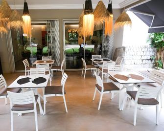 Villa Ayaba - Abiyán - Restaurante