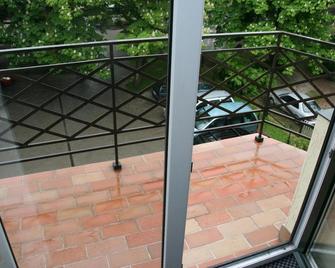 Hotel Promenada - Klaipėda - Balcón