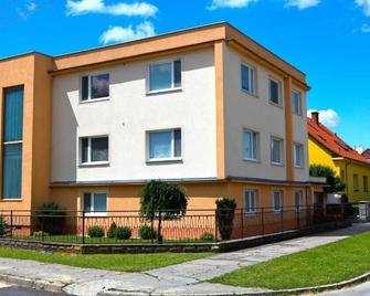 Villa Paris - Piestany - Edificio