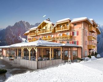 Lady Maria Hotel Wellness & Resort - Malosco - Будівля