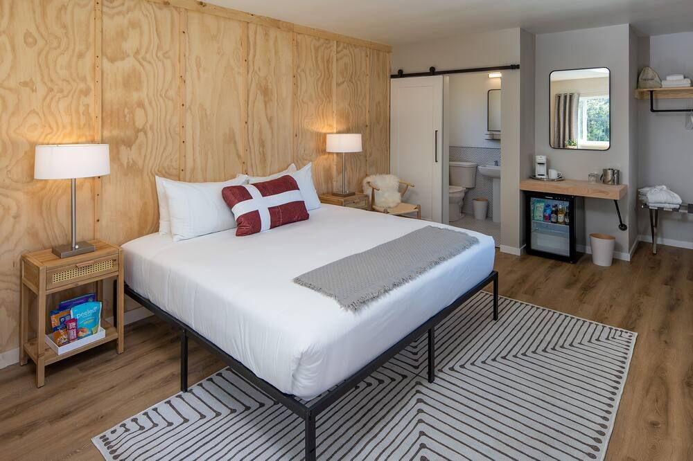 Hotel Hygge - Buellton - Bedroom
