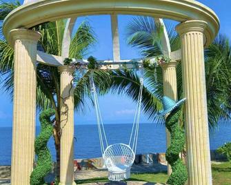 Acapulco Resort - Toledo City