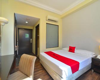 RedDoorz Hotel @ Aljunied (Sg Clean Certified) - Singapore - Bedroom