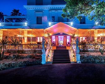 White House Cannes - Luxury Villa Rental - Cannes - Building