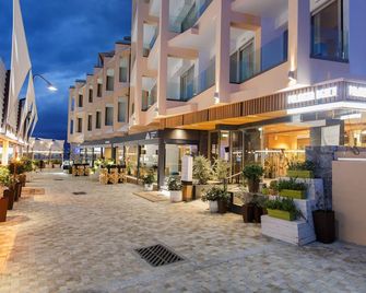 Palmera Beach Hotel & Spa - Adults Only - Hersonissos - Bangunan