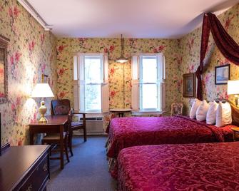 Murray Hotel - Mackinac Island - Bedroom